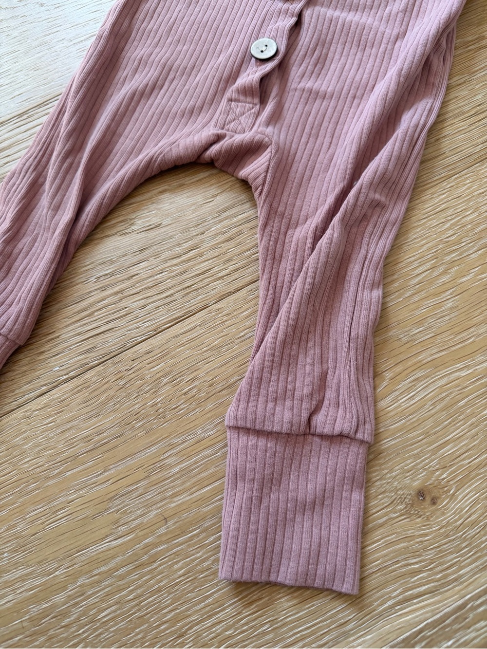 Mebie Baby Ribbed Button Onesie - Picture 2 of 6